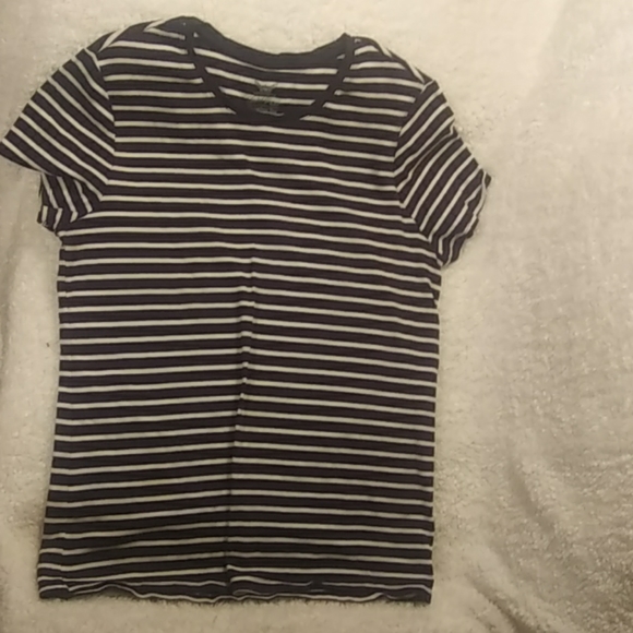 Tee - Picture 1 of 1